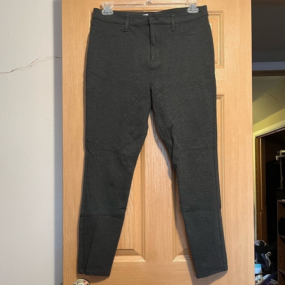NWOT Lauren Conrad high rise super skinny Gray jeggings